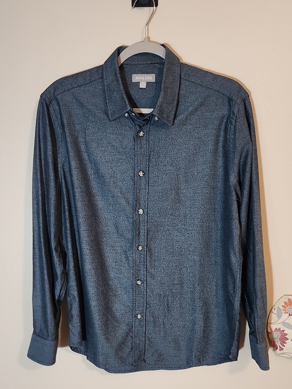 Ash & Erie Button-Down Dress Shirt M
